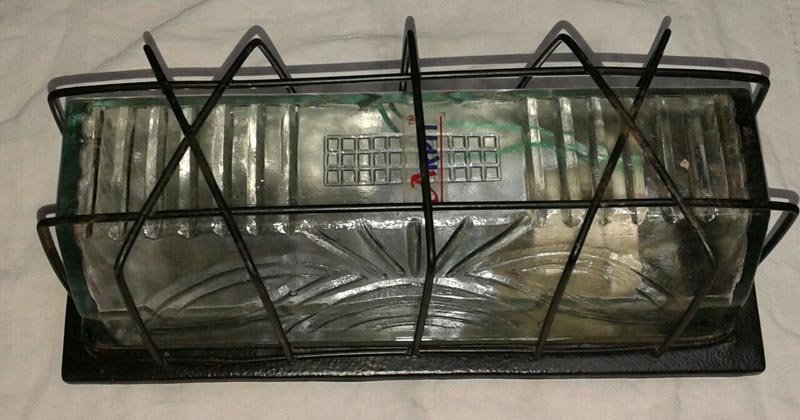 Square Jaali CFL Glass