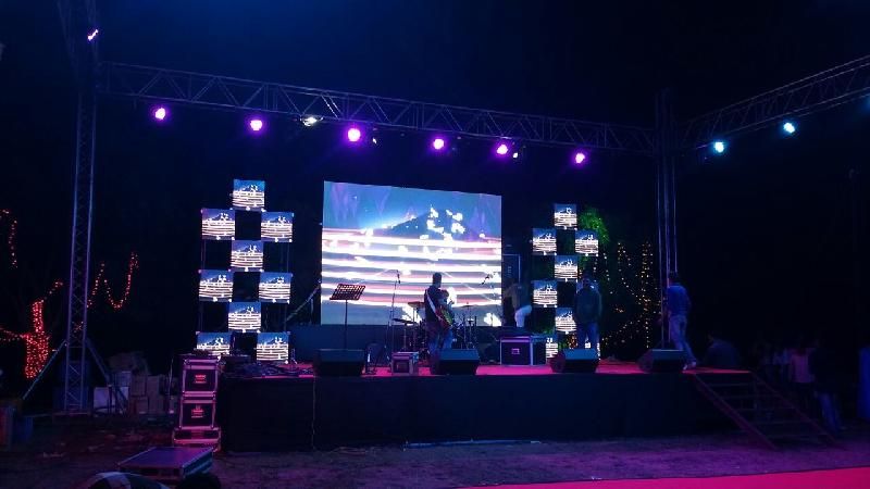 P8 Rental Outdoor 04