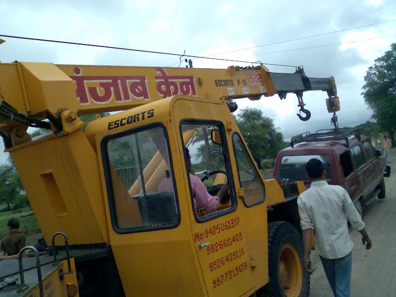 Loading Crane Rental 07