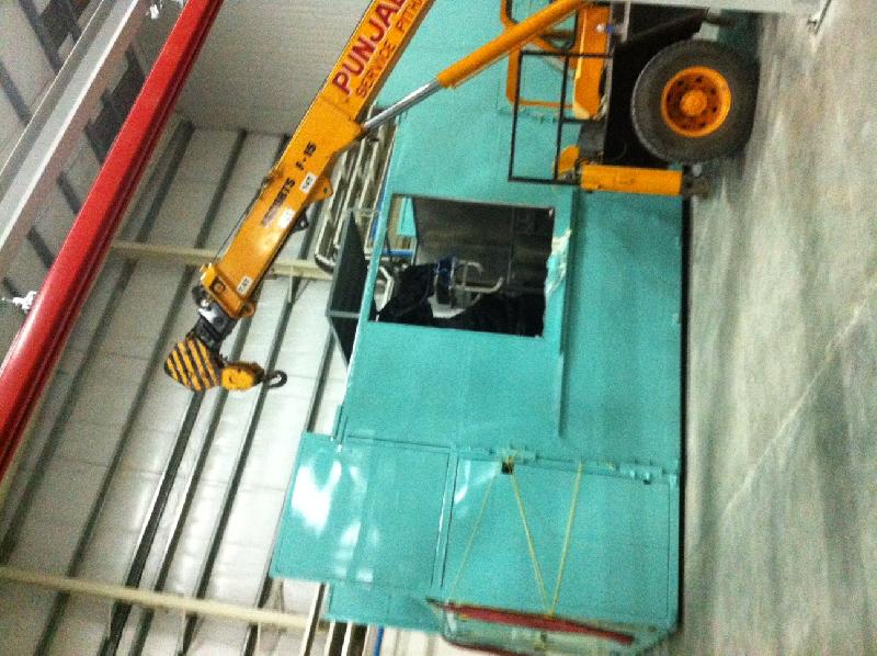 Machine Shifting Services 02