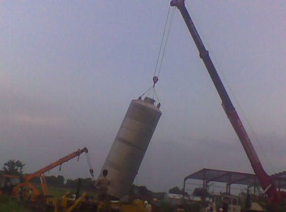 Unloading Crane Rental 10