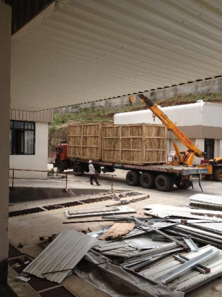 Unloading Crane Rental 14