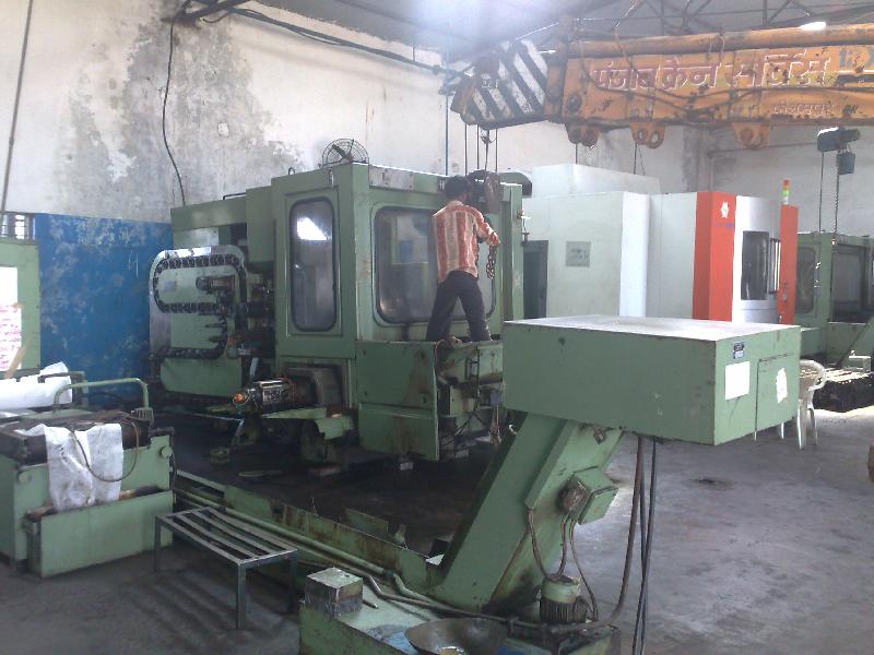 Unloading Crane Rental 19