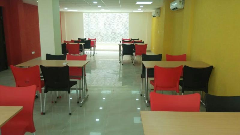 Retail Store Interior Designing 10