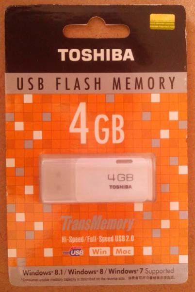 4 GB Toshiba USB Flash Drive