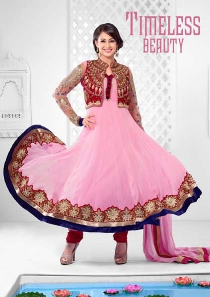 Ladies Party Wear Suit 02