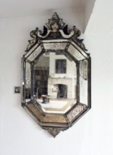 Venetian Designer Mirror 32