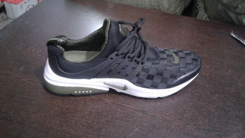 Mens Sports Shoe 23