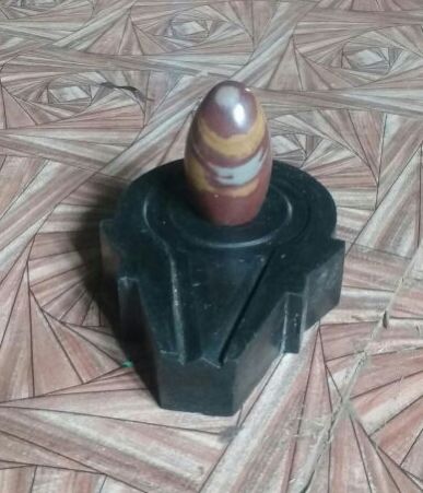 Tilak Narmada Shivling 02