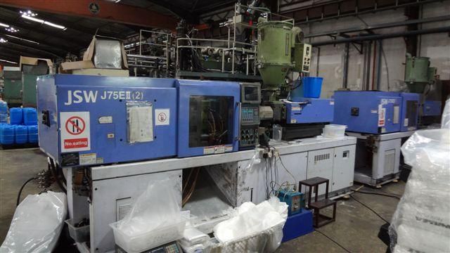 JSW Injection Molding Machine 02