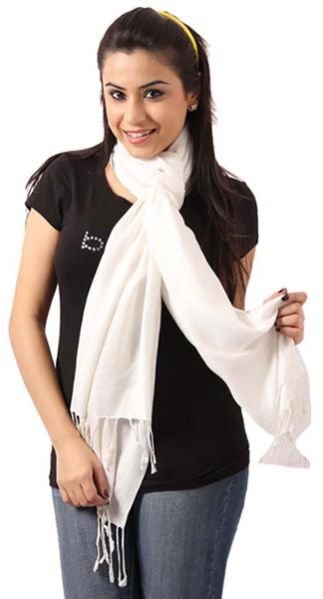 Off White Shawls OFHIWQ