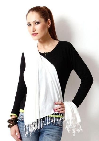 White Shawls XXUITOPN