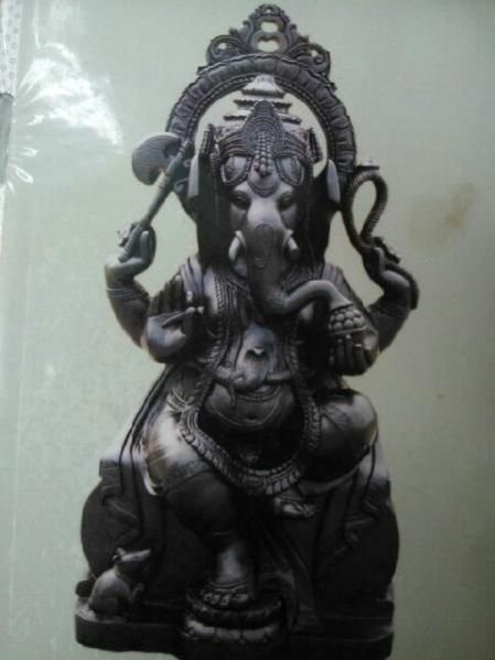 Handicraft Statue 01