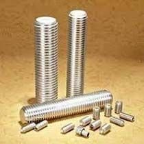 Metal Studs B8