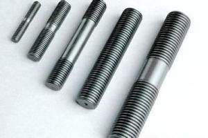 Metal Studs B8M