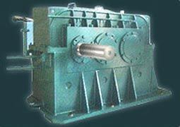Helical Gearbox 04