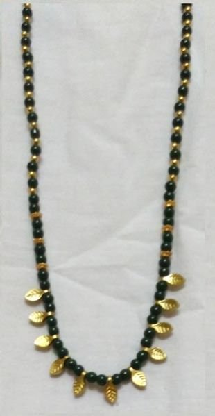 Quelling Necklace 05