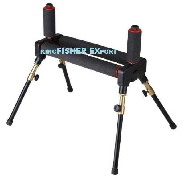 Compact Fishing Pole Roller