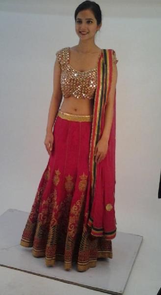 Party Lehenga 01