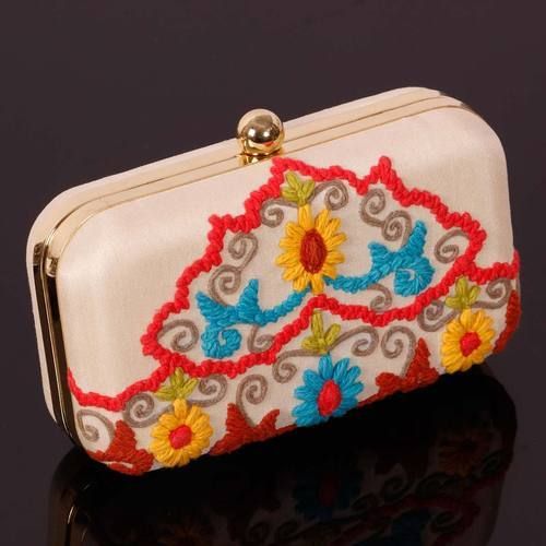 Embroidered Clutch 01