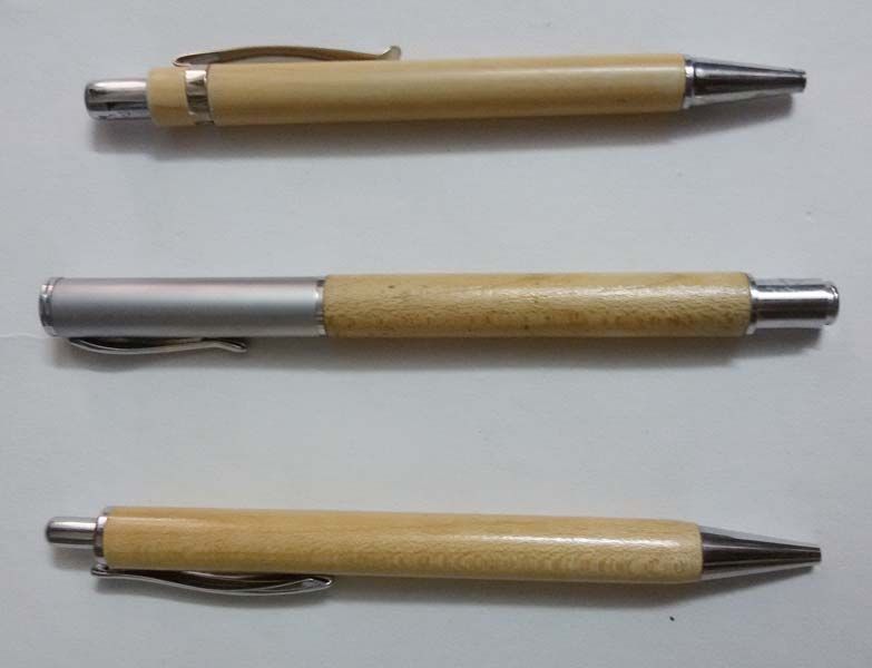 Wooden Pens 03