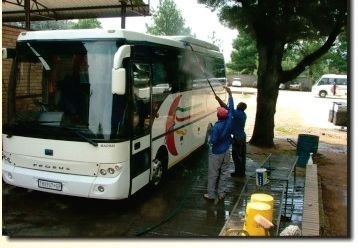 Bus Cleaning Service 01