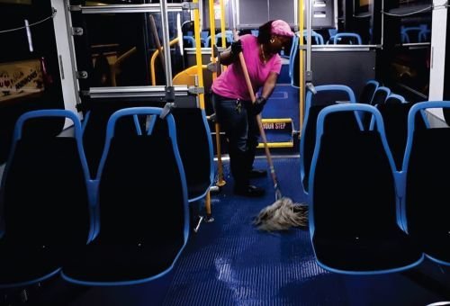 Bus Cleaning Service 02