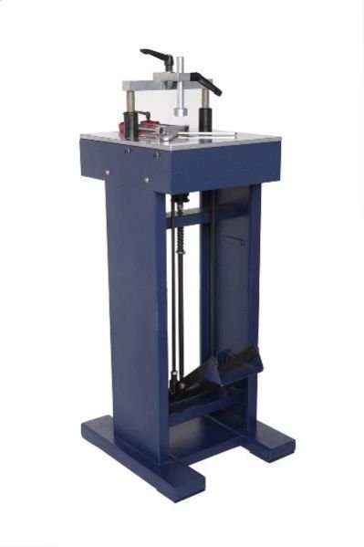 Photo Frame Pinning Machine 01