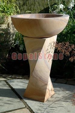 Natural Stone Bird Baths (500x500)