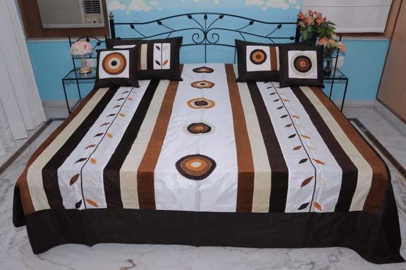 Silk Embroidery Bedspread (BC 12)