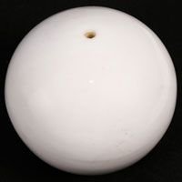 Salt and Pepper Shaker 04