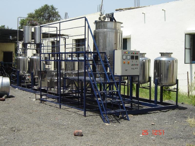 Honey Processing Plant 04