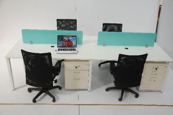 Modular Office Partitions 01