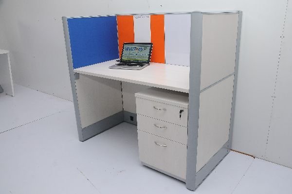 Computer Workstation 02