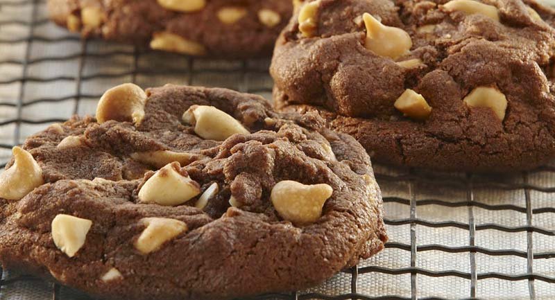 Chocolate Peanut Cookies 01