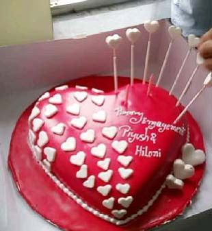 Heart Shaped Cake 06