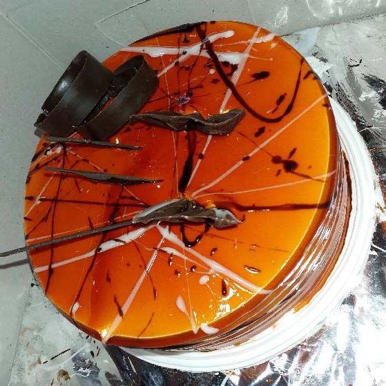 Round Shaped Cake 10