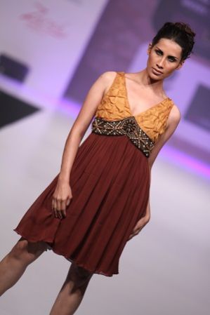 Designer Dresses (21306)