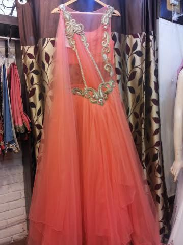 Stylish & Trendy Gown 05