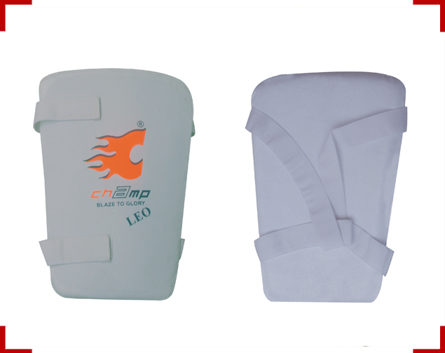 LEO Cricket Thigh Pads