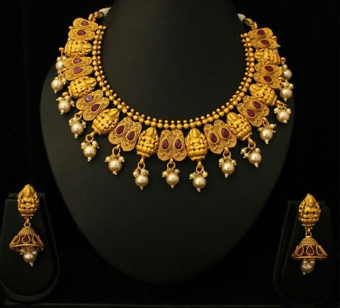 Matte Finish Temple Necklace Set 06