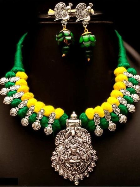 Oxidized Thread Temple Necklace Set 03