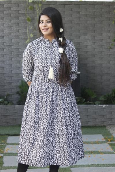 Ladies Khadi Wear 01