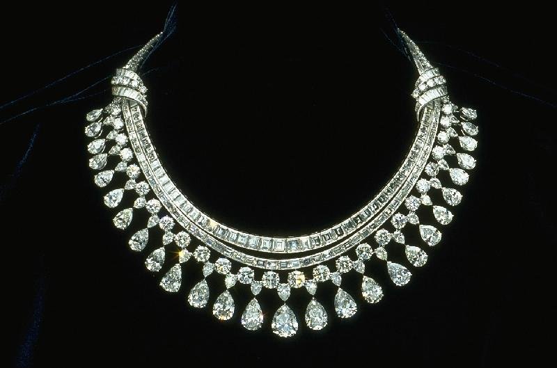 Diamond Necklace 02