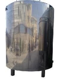 2000 LTR SS Tank 02