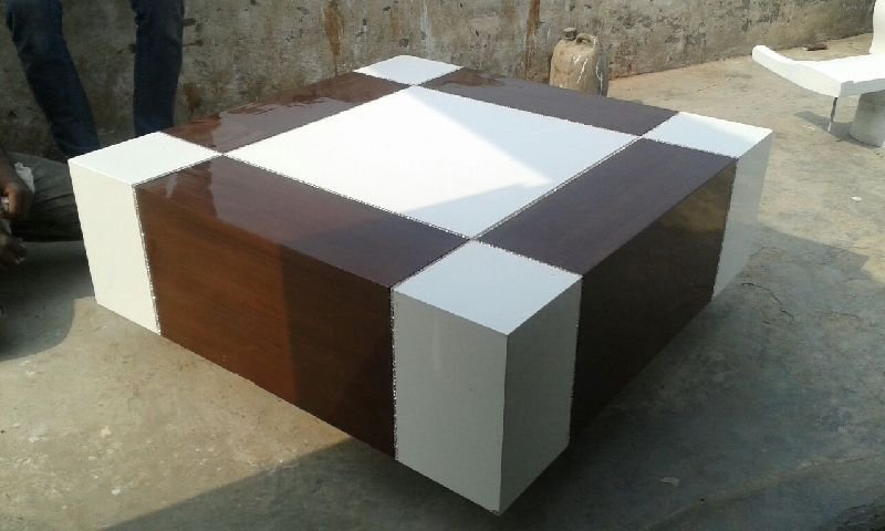 RCT-519 Wooden Center Table