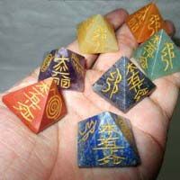 Seven Stone Chakra Reiki Set 01