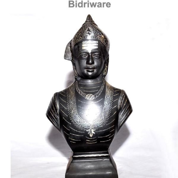 Basaveshwara Statue 1 (Tarkashi Work)