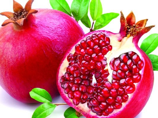 Fresh Pomegranate 02