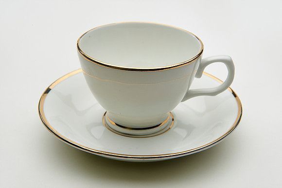 Gold Collection Cup & Saucer Set 01